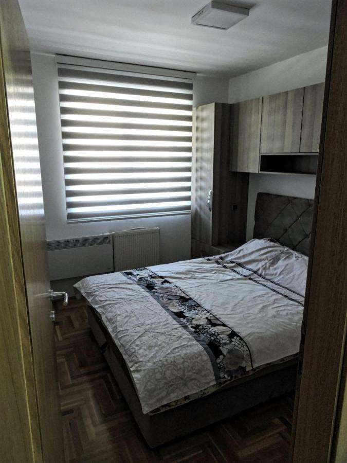 Apartman Lux S&V 1 Lukavica Istocno Sarajevo Hilandarska Centar Apartment Bagian luar foto